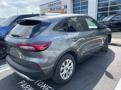 Certified 2025 Ford Escape Active image 3