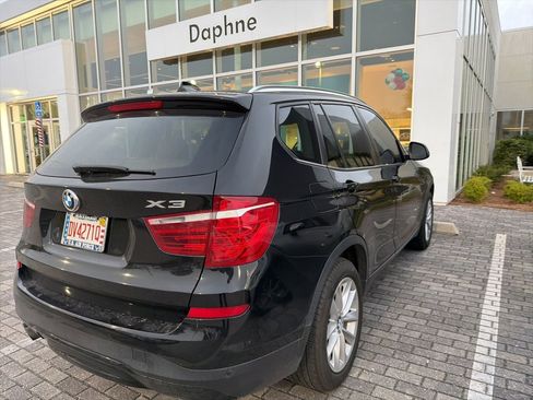 Used 2017 BMW X3 sDrive28i image 9