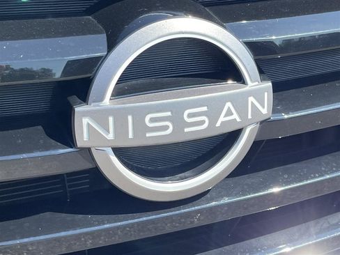Used 2024 Nissan Pathfinder SV FWD image 4