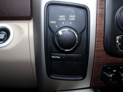 Used 2018 RAM 2500 Laramie w/ Convenience Group image 21