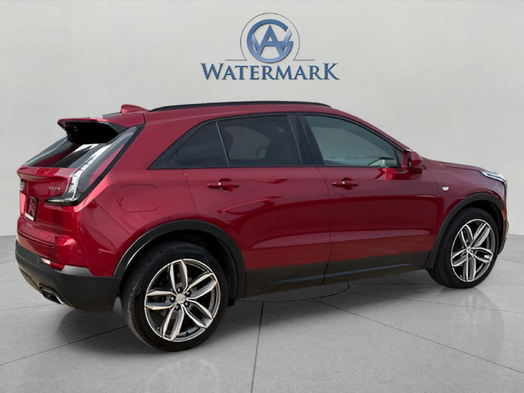 Used 2019 Cadillac XT4 Sport w/ Driver Awareness Package FWD image 5