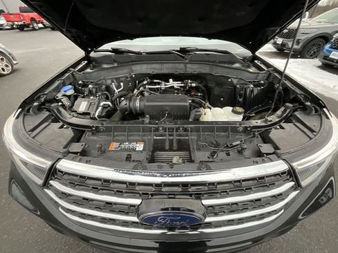Certified 2021 Ford Explorer XLT image 25
