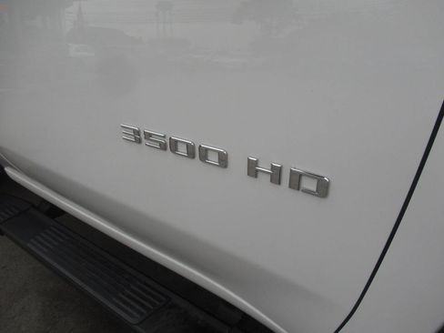 Used 2021 Chevrolet Silverado 3500 W/T w/ WT Convenience Package AWD/4WD image 6