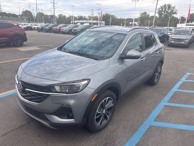 Used 2023 Buick Encore GX Select w/ Safety Package II AWD/4WD image 2