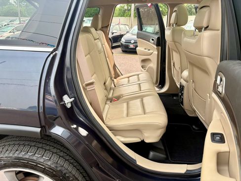 Used 2014 Jeep Grand Cherokee Limited w/ Luxury Group II AWD/4WD image 25