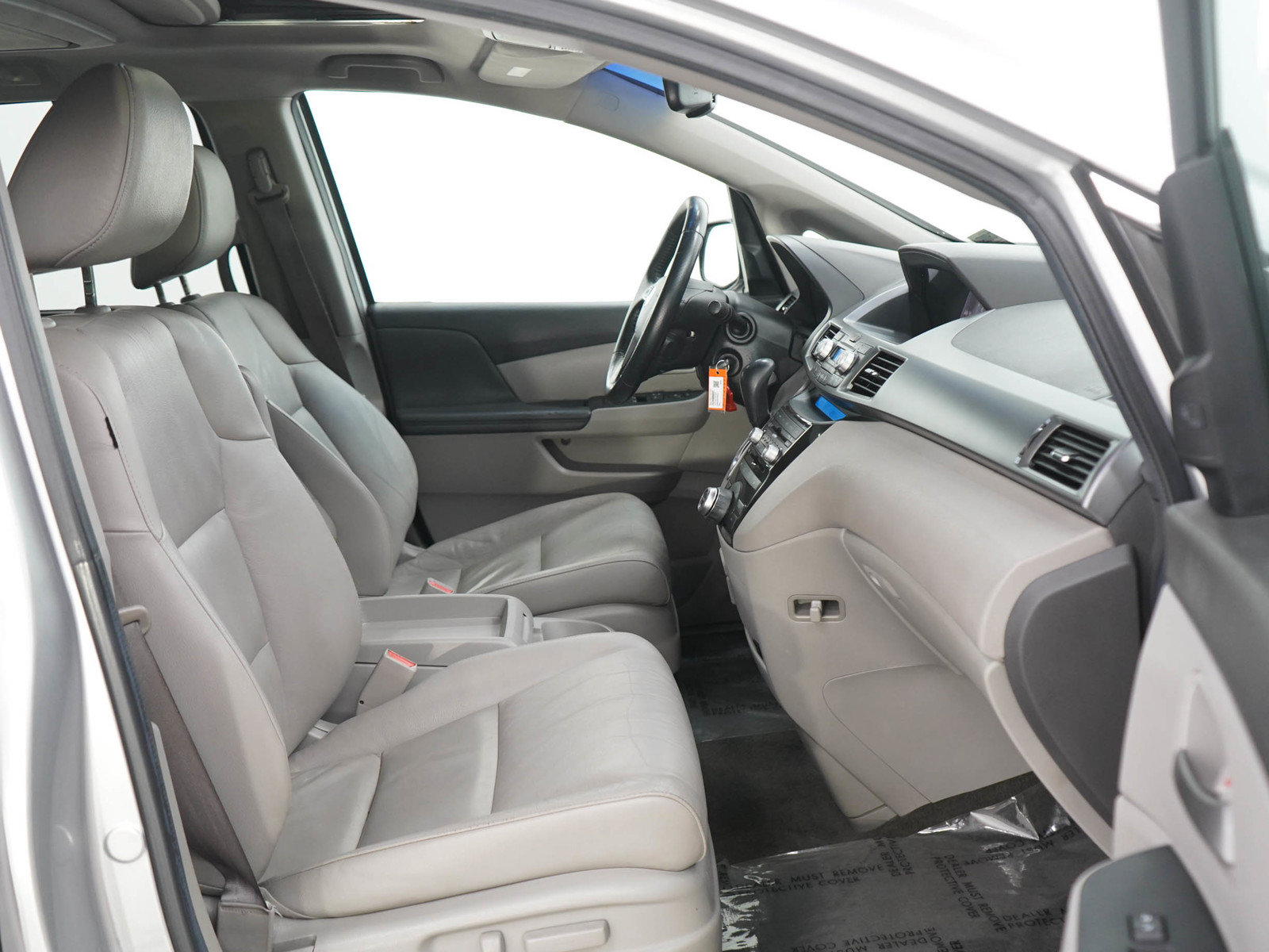 Used 2012 Honda Odyssey Touring image 12