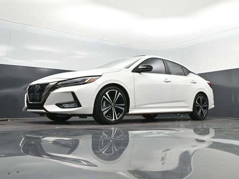Used 2023 Nissan Sentra SR w/ SR Premium Package FWD image 38