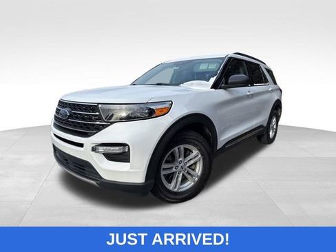 Used 2021 Ford Explorer XLT w/ Equipment Group 202A image 1