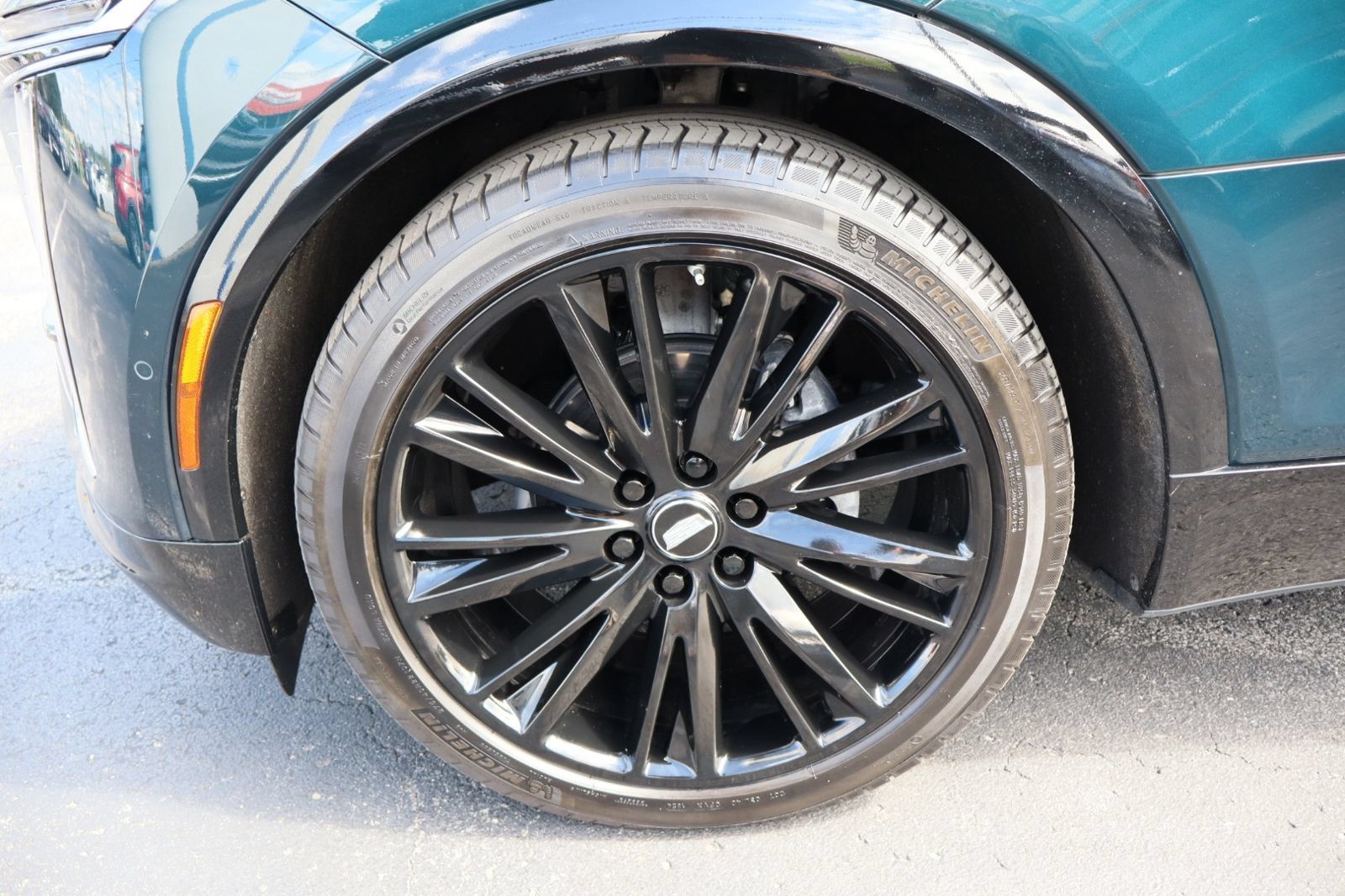 Used 2024 Cadillac Lyriq Luxury AWD/4WD image 52