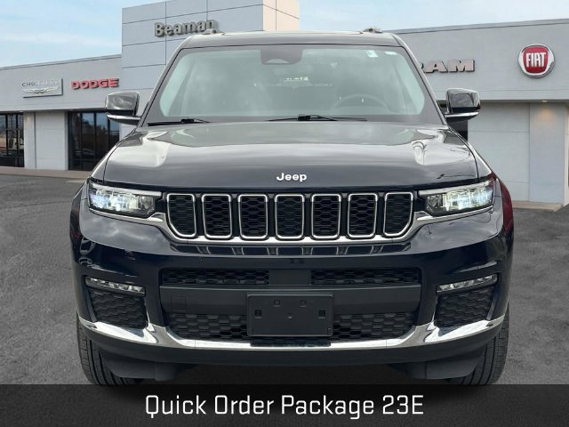 Used 2023 Jeep Grand Cherokee L Limited AWD/4WD image 2