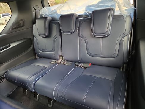 Used 2026 INFINITI QX80 4WD image 7