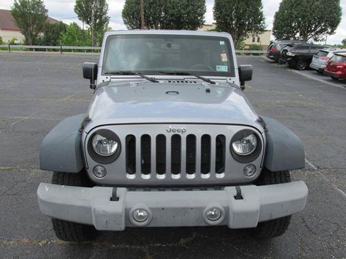 Used 2017 Jeep Wrangler Unlimited Sport w/ Quick Order Package 24S AWD/4WD image 2
