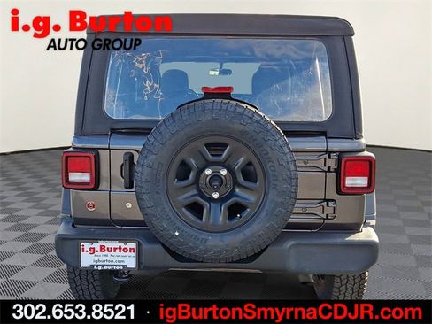 Used 2021 Jeep Wrangler Unlimited Sport image 5