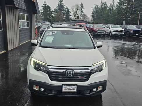 Used 2020 Honda Ridgeline Sport image 2