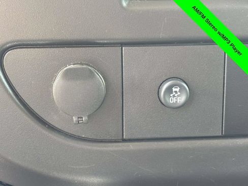 Used 2020 Chevrolet Express 2500 LT w/ LT Preferred Equipment Group RWD image 16