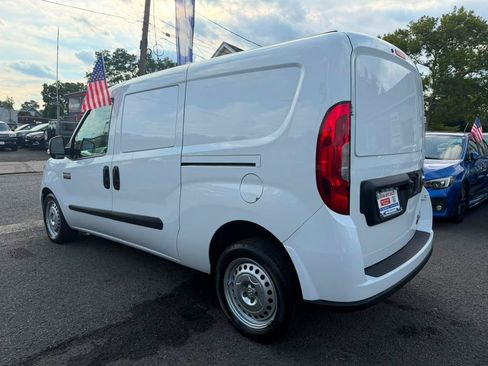 Used 2022 RAM ProMaster City Tradesman FWD image 10