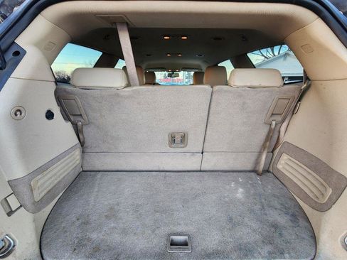 Used 2011 Buick Enclave CXL image 23