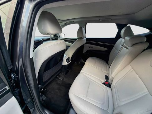 Used 2022 Hyundai Tucson Limited FWD image 25