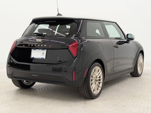 New 2026 MINI Cooper S image 9