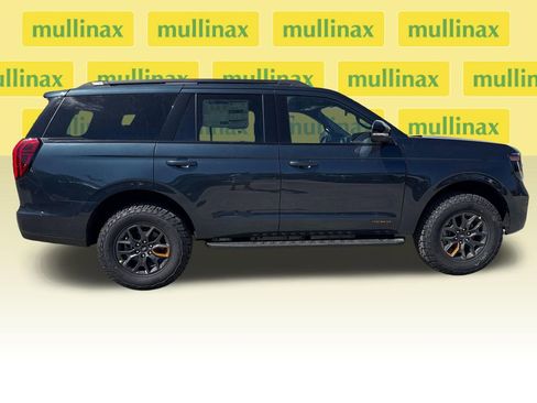 New 2026 Ford Expedition Tremor image 17