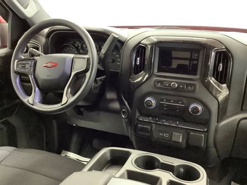 Used 2025 Chevrolet Silverado 1500 Custom AWD/4WD image 33
