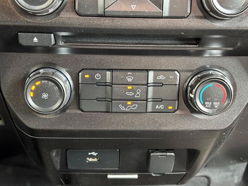 Used 2018 Ford F150 XLT w/ Trailer Tow Package AWD/4WD image 19