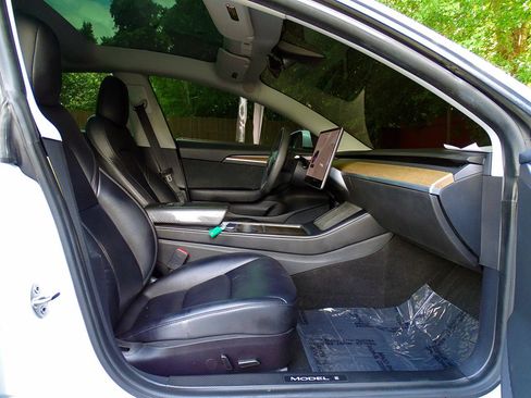 Used 2021 Tesla Model 3 Long Range AWD/4WD image 27