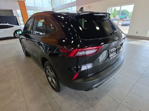 Used 2025 Ford Escape ST-Line Select AWD/4WD image 12