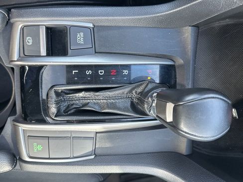 Used 2020 Honda Civic EX-L image 6