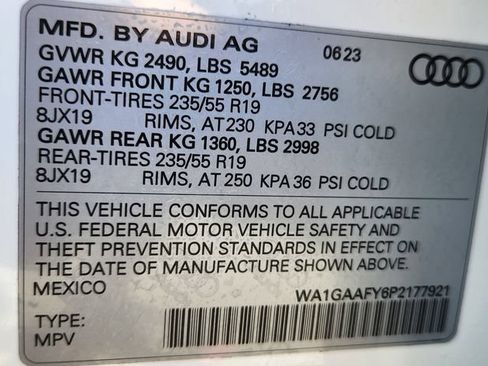 Used 2023 Audi Q5 2.0T Premium w/ Convenience Package AWD/4WD image 6
