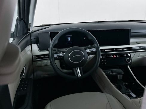 Used 2025 Hyundai Tucson SEL image 18