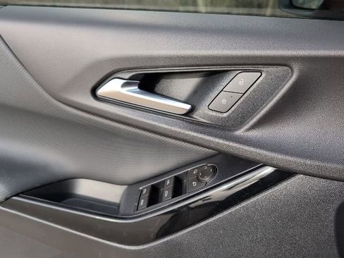 New 2026 Chevrolet Equinox LT w/ Safety and Technology Package image 15