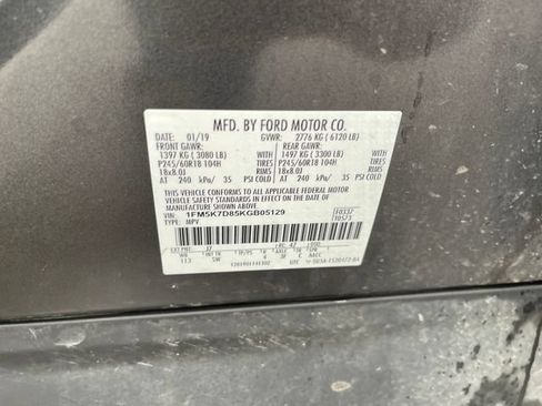 Used 2019 Ford Explorer XLT w/ Equipment Group 202A FWD image 23