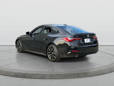 Used 2025 BMW 430i xDrive w/ M Sport Package AWD/4WD image 5