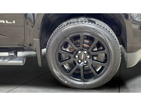 Used 2022 GMC Canyon Denali w/ Denali Black Edition Package image 20