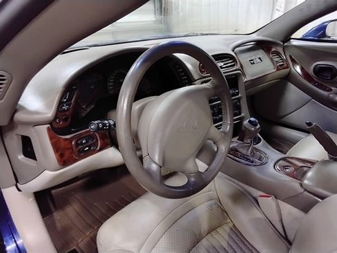 Used 2004 Chevrolet Corvette Convertible w/ Preferred Equipment Group image 12