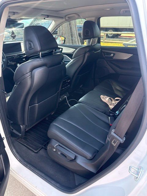 Used 2025 Acura MDX SH-AWD image 7