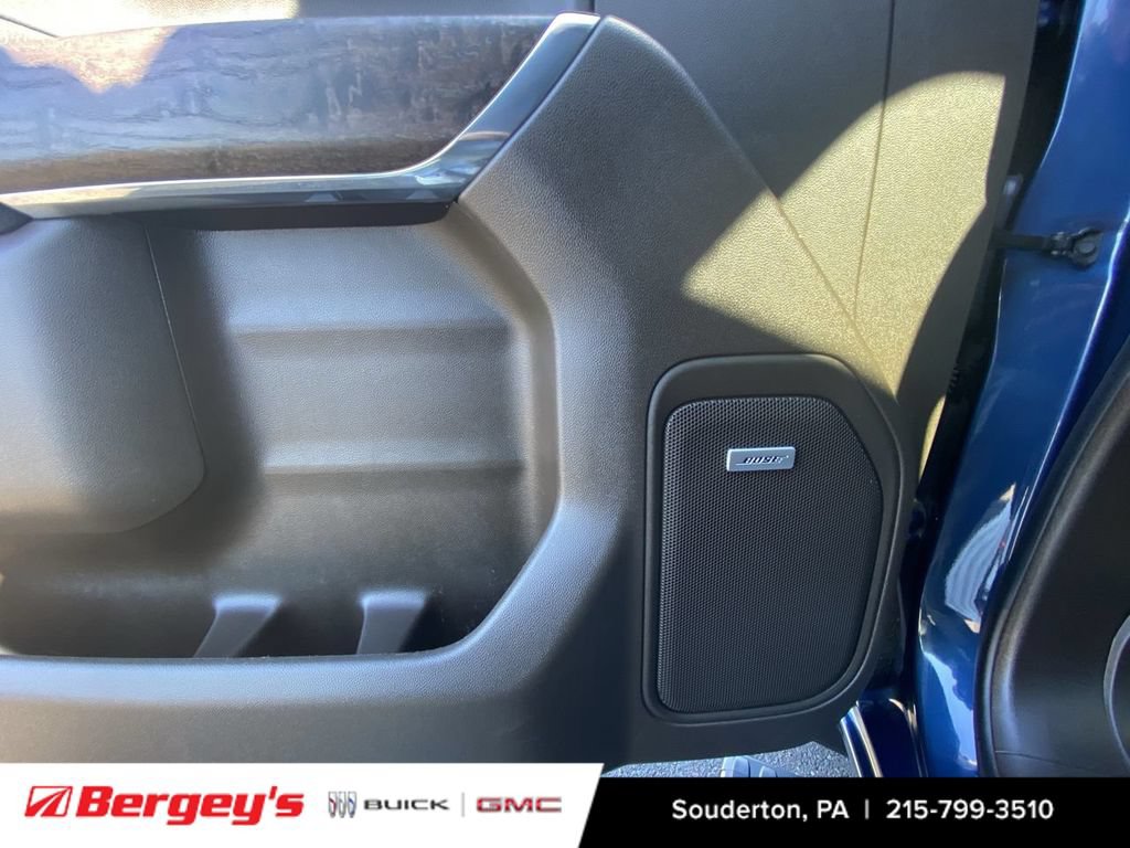 Used 2022 GMC Sierra 1500 Denali w/ Denali Premium Package AWD/4WD image 28