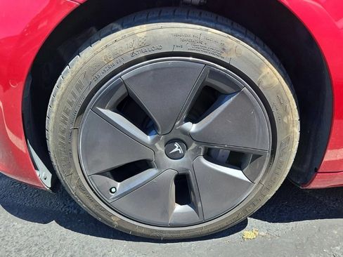 Used 2021 Tesla Model 3 Standard Range Plus RWD image 6