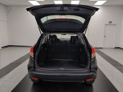 Used 2017 Honda HR-V LX image 29