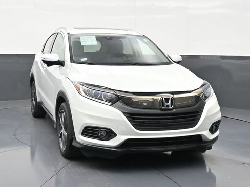 Used 2021 Honda HR-V EX image 7