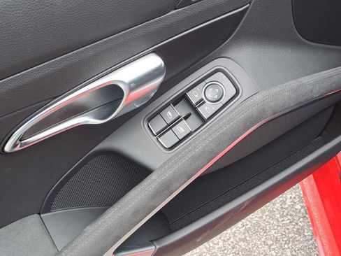 Certified 2025 Porsche 718 Boxster GTS image 21