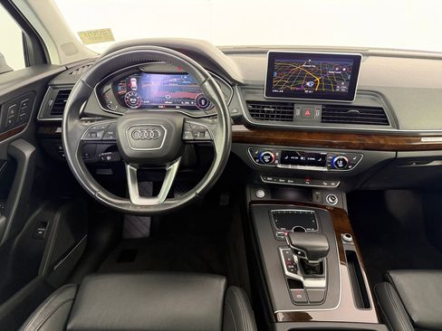 Used 2018 Audi Q5 2.0T Premium Plus w/ Premium Plus Package image 31