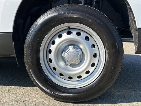 New 2025 Ford Maverick XL image 24