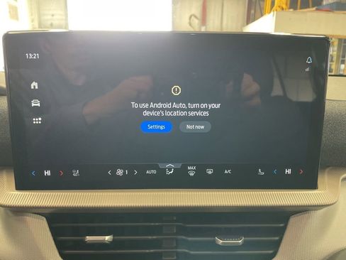 Used 2026 Ford Explorer Active w/ Active Comfort Package image 22