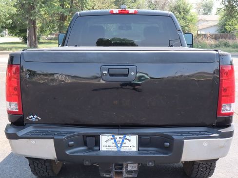 Used 2011 GMC Sierra 2500 SLT w/ SLT Convenience Package AWD/4WD image 6