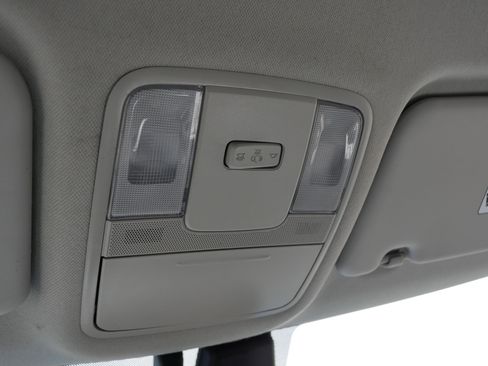 Certified 2023 Kia Soul S FWD image 32