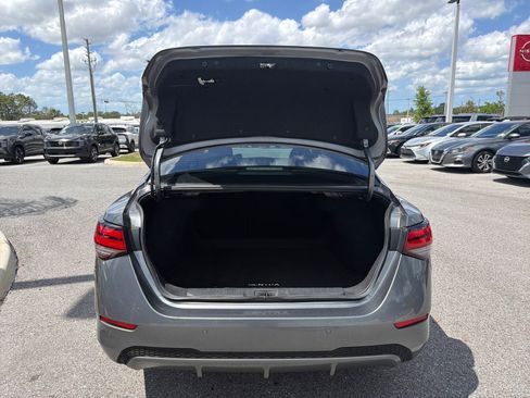 Certified 2024 Nissan Sentra S FWD image 11