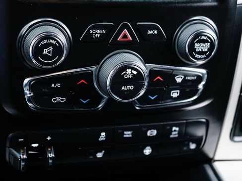 Used 2017 RAM 2500 Big Horn AWD/4WD image 28