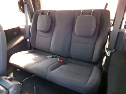 Used 2021 Jeep Wrangler Sport AWD/4WD image 13